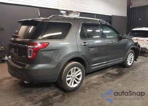 2015 Ford Explorer Xlt z USA, uszkodzony, nr VIN 1FM5K8D85FGC32653